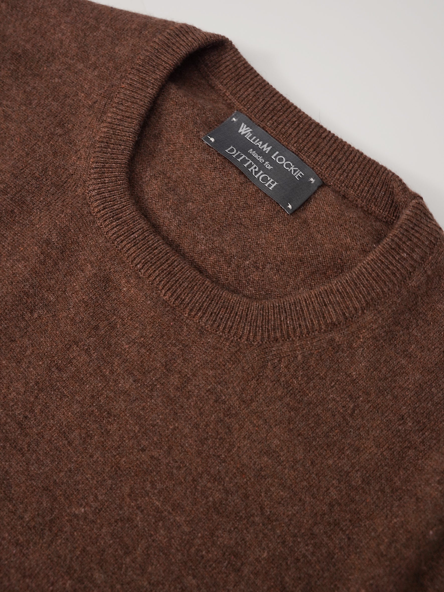 Mokkafarbener Cashmere-Roundneck